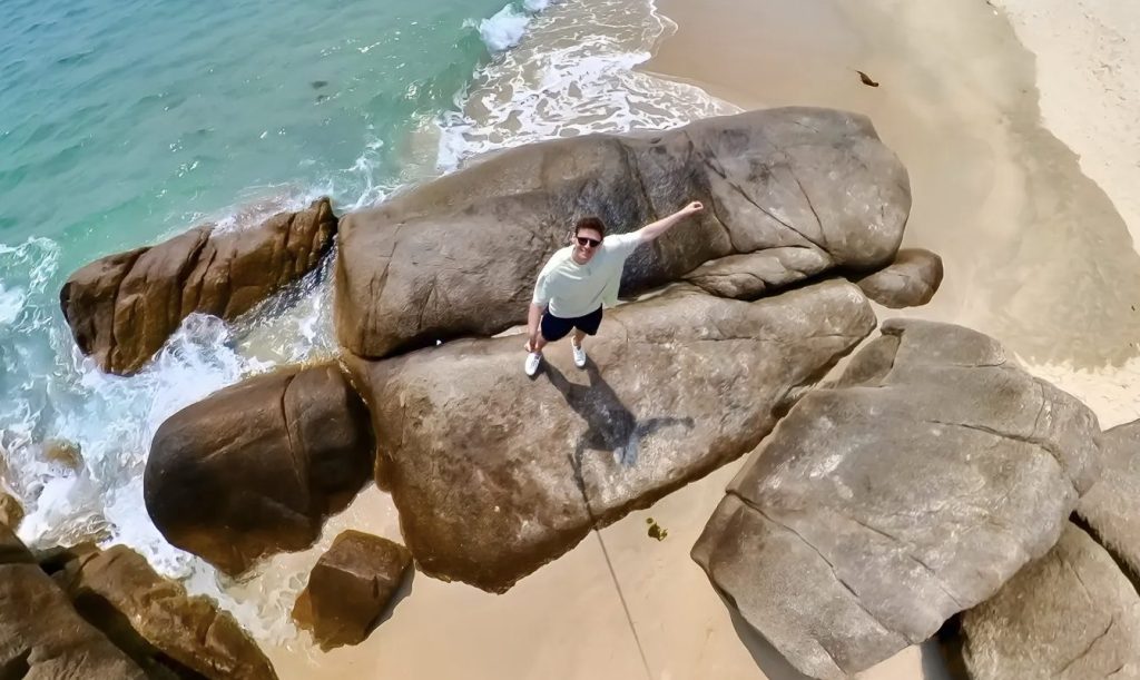 Insta360超長い自撮り棒を上から見た映像