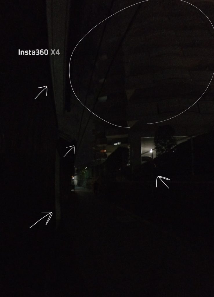 X4 の暗い場所の画像