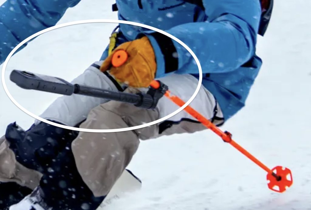 スキーストックとスキーストックマウントの位置を表す画像