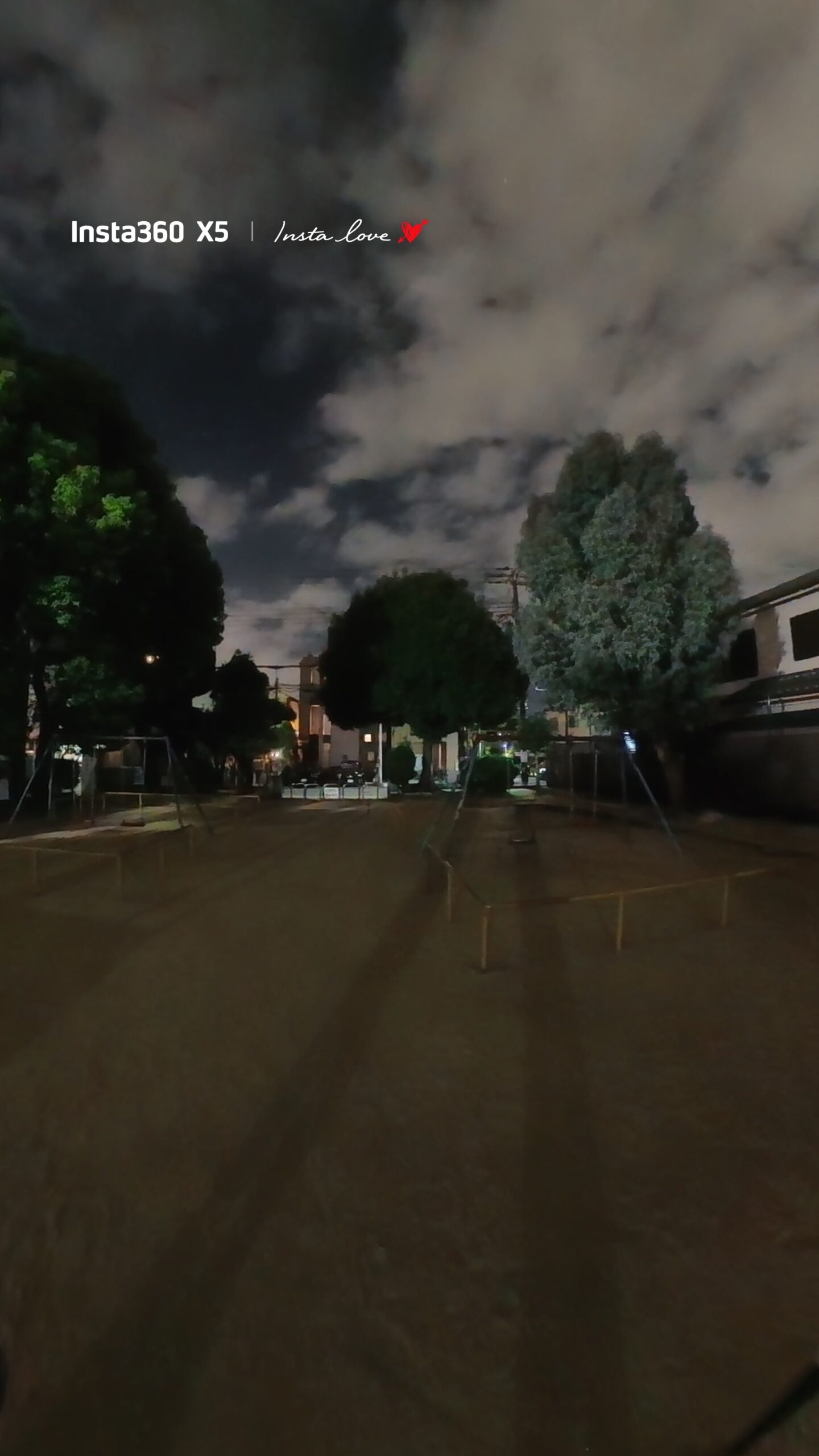 Insta360 X5 PureVideo 夜の画質比較